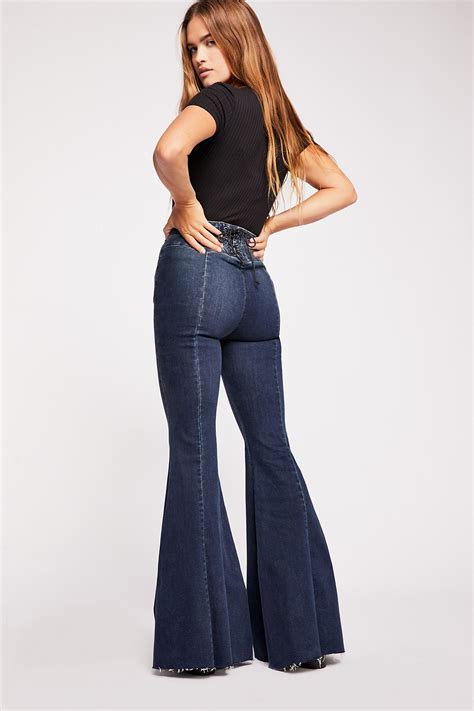 Crvy Super High Rise Lace Up Flare Jeans In 2020 High Waisted Jeans Vintage Super Flare Jeans