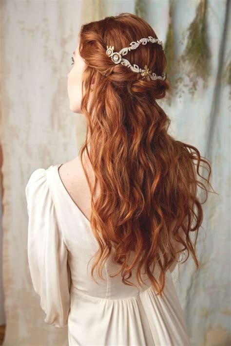 Most Beautiful Renaissance Hairstyles That Can Fascianate You