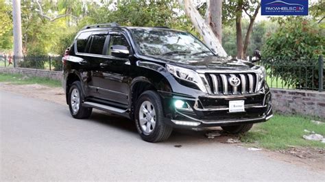 Besides toyota prado 2013 features and specifications, you can also view photos, reviews, and price toyota prado 2013 interior the toyota prado 2013 interior is comfortable for both driver and. Toyota Land Cruiser Prado Overview: Price, Specs ...