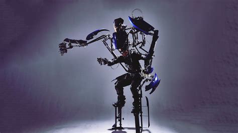This Is Skeletonics A Real Life Giant Exoskeleton Suit