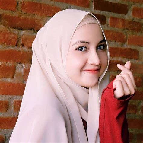 Beautiful Hijaber Full Of Smiles Hijaber Manja Hijab Beautiful Hijab Fashion