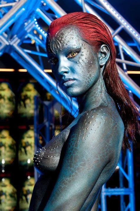 Mystique by Body FX Photo Ewen Cafe Körperbemalung Bodypainting