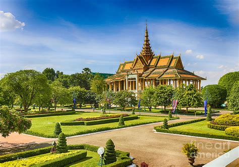 Royal Palace Phnom Penh Cambodia 10 Photograph By Rene Triay