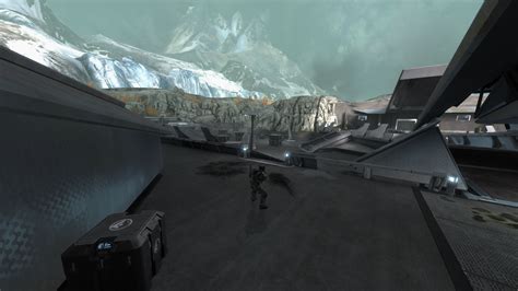 Marine Firefight On Courtyard At Halo The Master Chief Collection