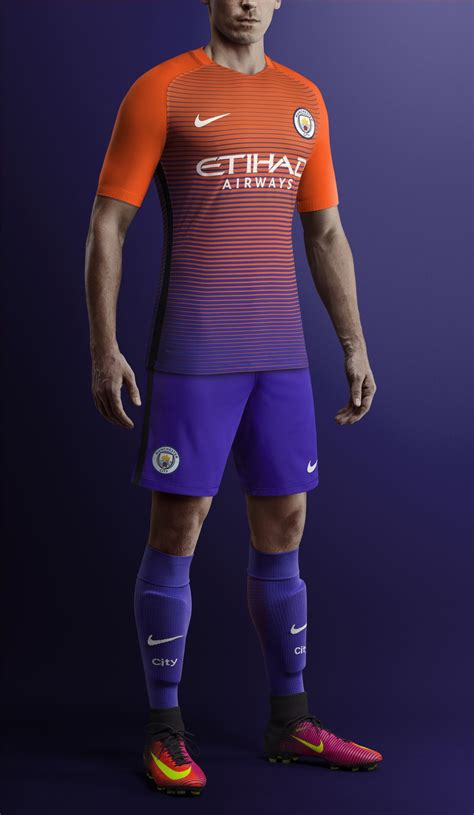 To download dream league soccer man city logo and 512×512 kits manchester city 2021 you must follow the below procedure, but before you are going to follow the procedure you must select the kit's. 2016/17 MANCHESTER CITY F.C. THIRD KIT - Release Date. Nike.com (HR)