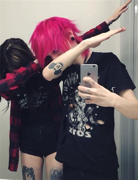 Pin By Crazy Forest Nightdreamer On Alex Dorame And Johnnie Guilbert Cute Emo Couples Emo