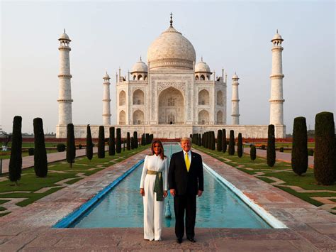 We waited patiently amongst the throng, tourists from every nation on earth tony, what an enchanting, enthralling, entrancing tribute to taj mahal! Best Way To Get To The Taj Mahal From The Us / It's a very ...