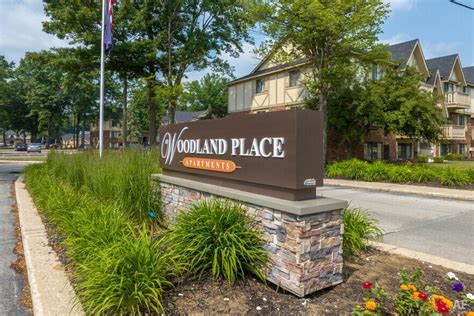 Woodland Place Apartments 4512 N Saginaw Rd Midland Mi 48640