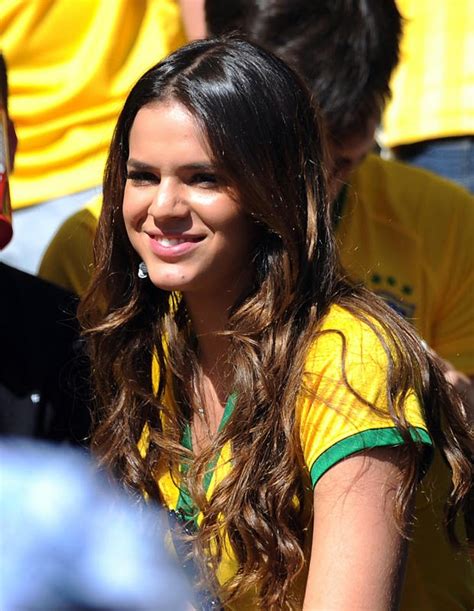 Meet Neymars Girlfriend Bruna Marquezine ~ Celebrities