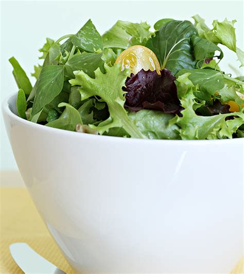 Everyday Leafy Green Salad Recipe Food And Style