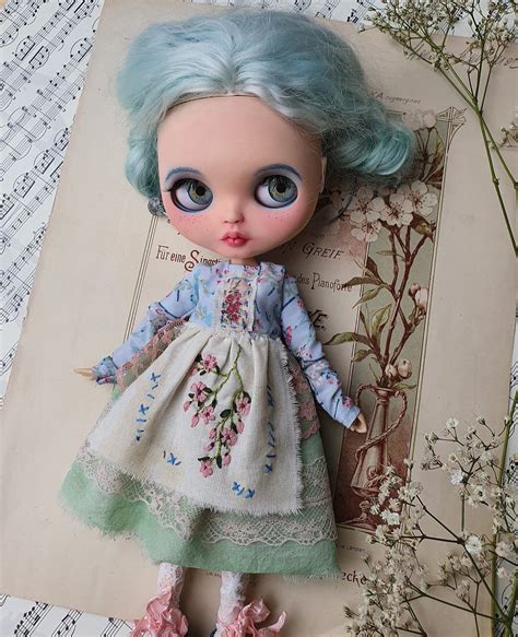 Charming Dress For Blythe Blythe Gentle Outfit With Embroidery In
