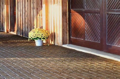 Rubber Pavers Lasting And Cost Effective Outdoor Pavers