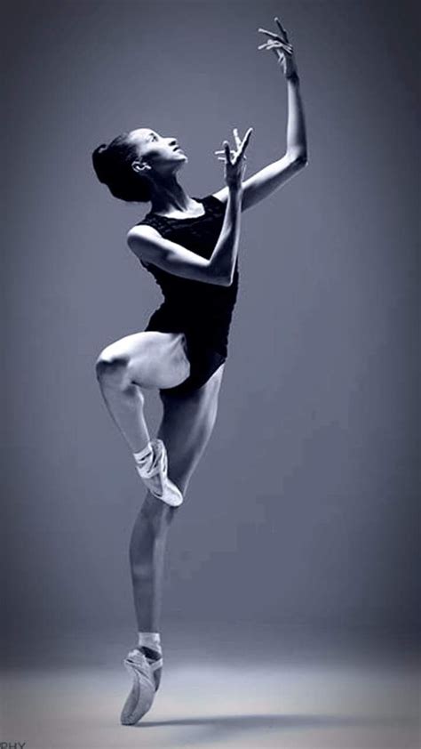 Pin By Katsumi Ishizaki On Ballerina Dance Photography Poses Sketch