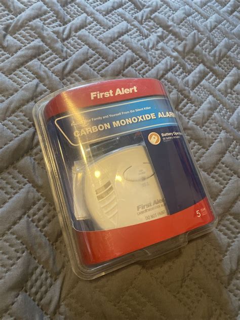 First Alert Co400 Carbon Monoxide Alarm Detector New In Package Free