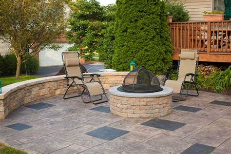 Stamped Concrete Patio Designs With Fire Pit Juanmurray