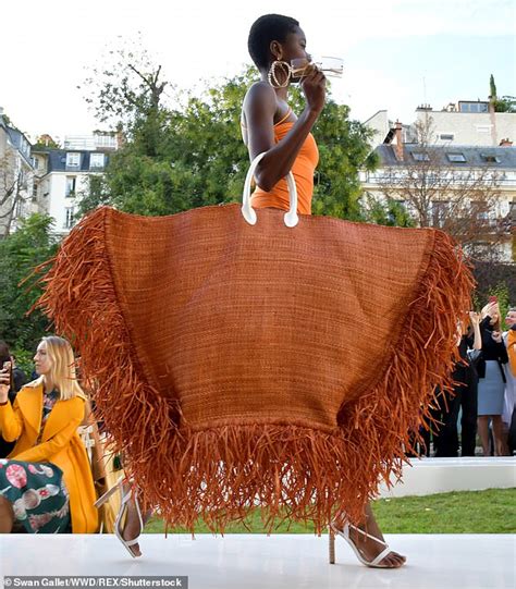 Jacquemus Giant Beach Bag Is The New La Bomba Daily Mail Online