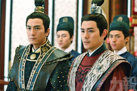 6月12日 港媒爆料tvb視帝馬國明 暗交當家上位花旦湯洛雯 其後兩名當事人同時在深夜透過ins承認戀情 兩人的評論區一片「恭喜」和「結婚」的呼聲 馬國明. 多謝姊妹黃心穎送祝福 湯洛雯視馬國明為結婚對象 - 澳門力報官網