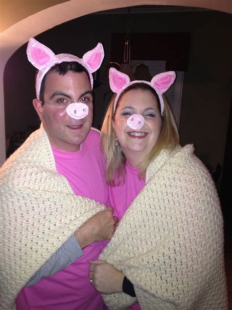 20 Punny Halloween Costume Ideas For Couples The Thinking Closet
