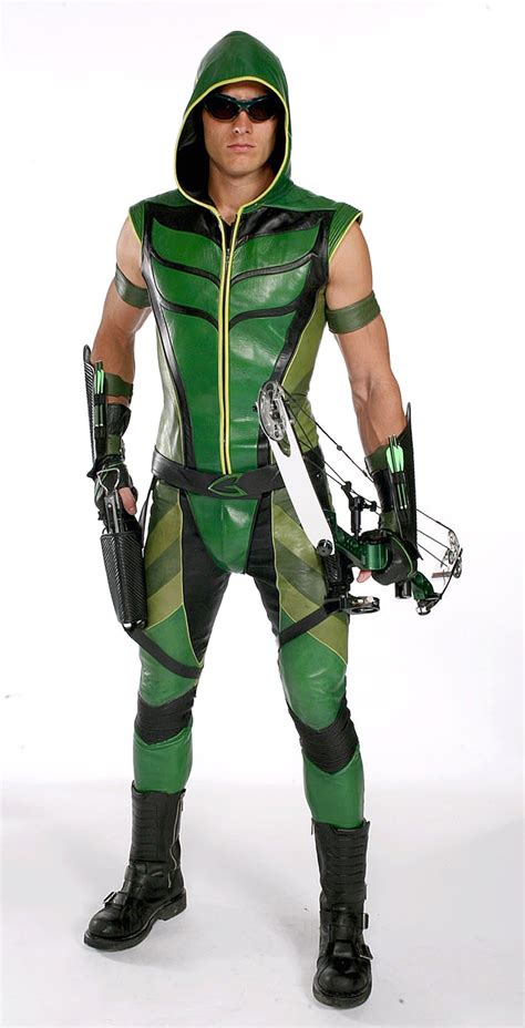Justin Hartley As Oliver Queen Green Arrow In Smallville 2001