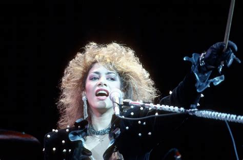 On This Day In Billboard Dance History Sheila E Led The Glamorous Life Billboard