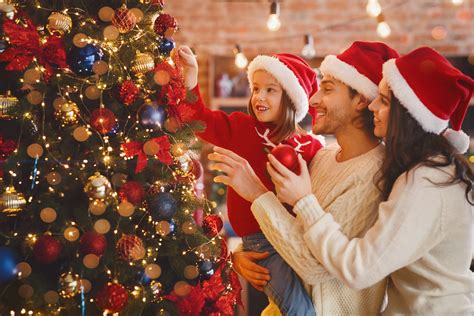 10 Christmas Traditions You Can Start with Your Family ...