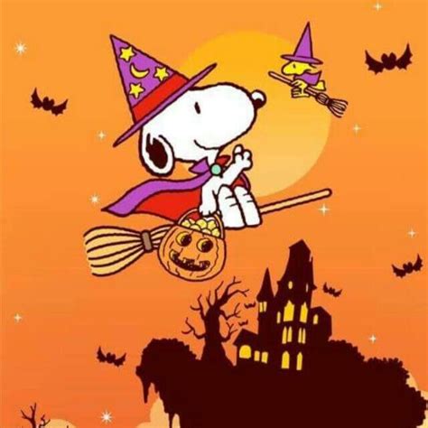 Pin Di Ileana Su Charlie Brown Notte Di Halloween Immagini