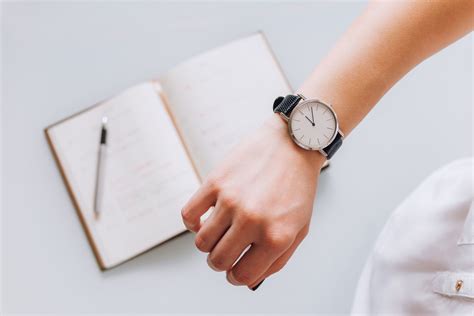 5 Tips To Help You Be More Punctual Fabfitfun
