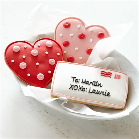 Many of our products can be personalised with names, text and photos, helping you add that extra special touch this february 14th. 17 Best images about Valentine's Day - Biscuits on ...