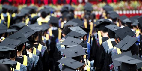 The One Piece Of Advice Every College Graduate Needs To Know Huffpost