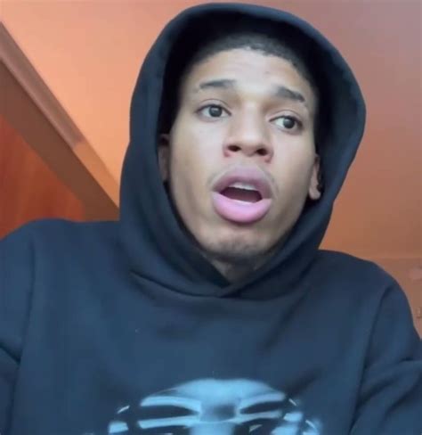 daily loud on twitter nle choppa broke up with his girlfriend because he couldn t cheat 😳