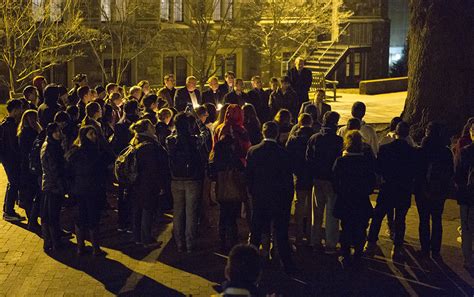 Students Host Vigil To Mourn Unc Chapel Hill Shooting