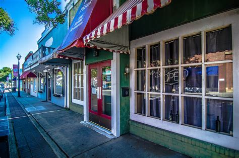 Most Charming Small Towns In South Carolina Around The World