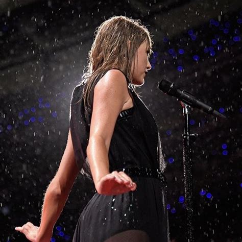 Taylor Swift Updates On Twitter 📸 Taylorswift Full 🚨 Rain 🚨 Show 🚨