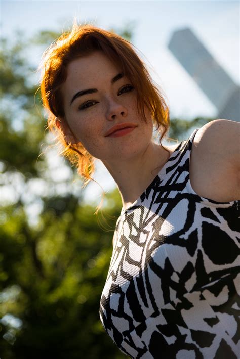 Women Outdoors Redhead Model Sabrina Lynn Freckles Face Women