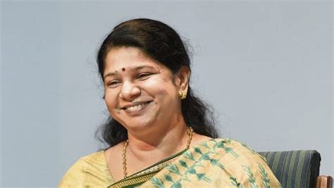 I Dont Believe In Playing The Caste Card Says Kanimozhi Mint