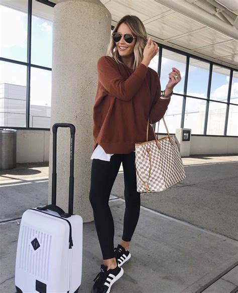 Simple Cozy Outfits Ideas Comfy Travel Outfit Travel Clothes Women Winter Travel Outfit