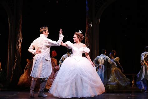 Rodgers And Hammersteins Cinderella Coming To Stage In Philadelphia