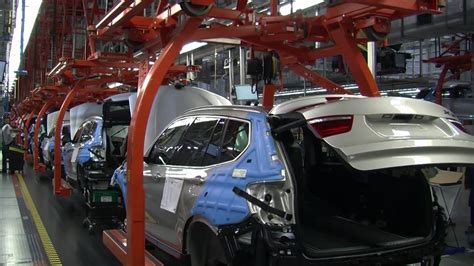 La Industria Del Automóvil En México Repuntará Lentamente En 2022