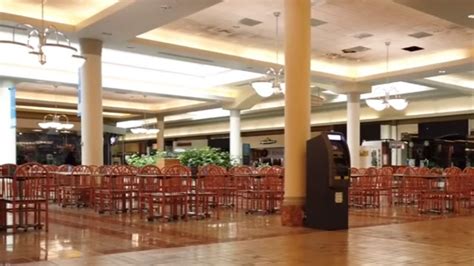 These Are The Worst Mall Food Courts In America