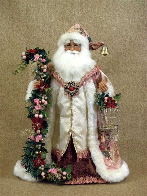 22 Awesome Christmas Figurine Decorations