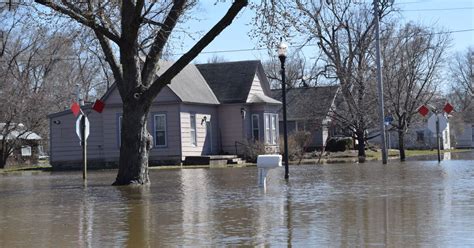 Some Southwest Iowa Communities Start Process To Buy Out Flood Damaged