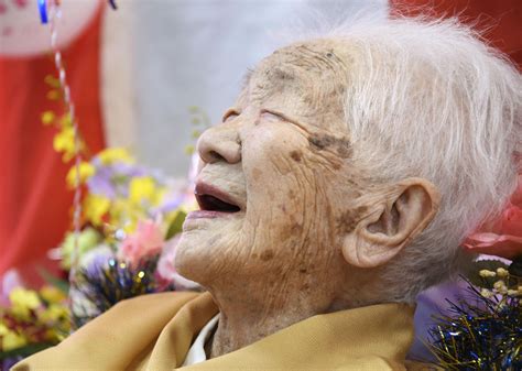 What Is The Age Of Oldest Living Person On Earth The Earth Images Revimageorg