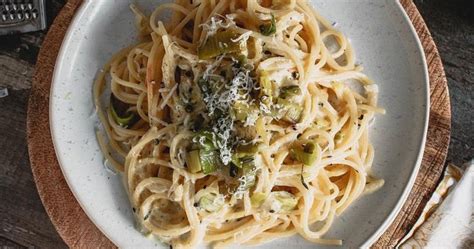 Vegetarische Spaghetti Carbonara A La Jamie Oliver Julia Bakes