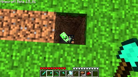 How To Make A Charged Creeper In Minecraft Youtube