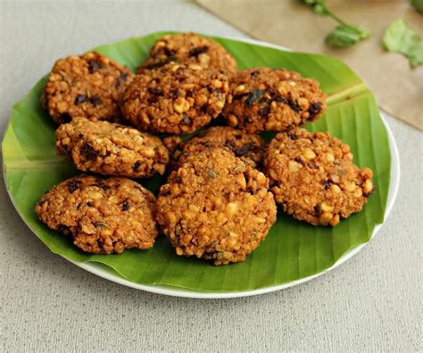 Parippu Vada Lentil Fritters Kerala Snacks Recipe Kerala