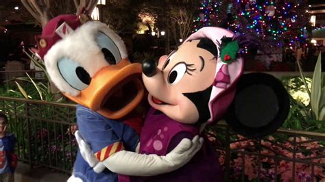 Having Fun Minnie Mouse And Donald Duck At Disneyland California Adventure 2018 Youtube