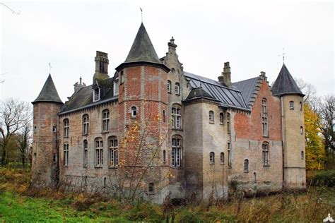 The Most Beautiful Villages Of Nord Pas De Calais Castle Steenbourg
