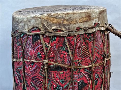 Kabaro — Música Para Ver Instrumentos Del Mundo