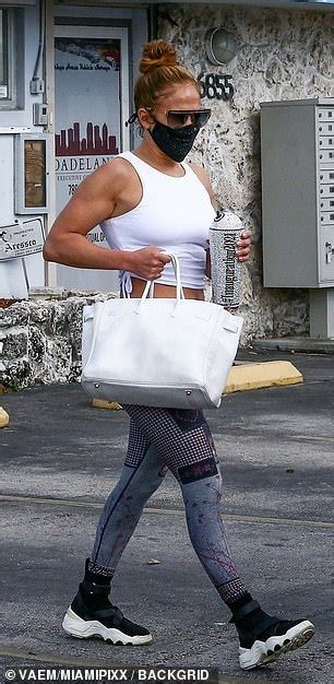 Jennifer Lopez Shows Off Her Famous Backside Before Gym Time In Miami