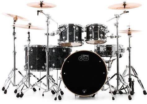 Dw Performance Series 5 Piece Shell Pack With 22 Inch Bass Drum Black